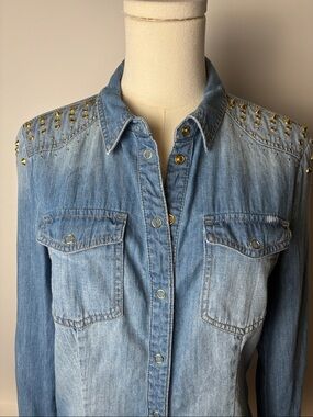 ONLY Light Blue Denim Shirt with Red Size Tag